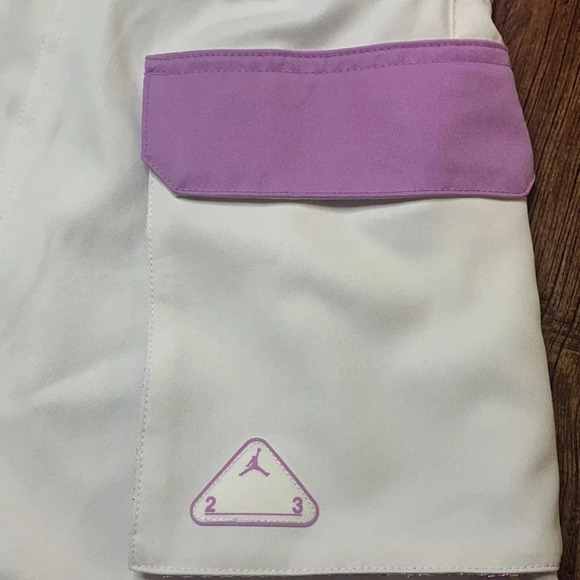 Women’s Air Jordan Pleated Skirt 23 Engineered Size Medium New - Picture 4 of 12